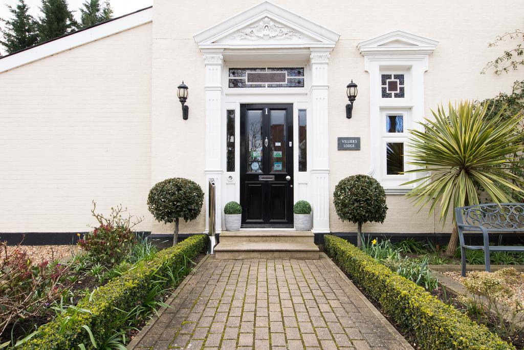 Villiers Lodge Surbiton Exterior photo